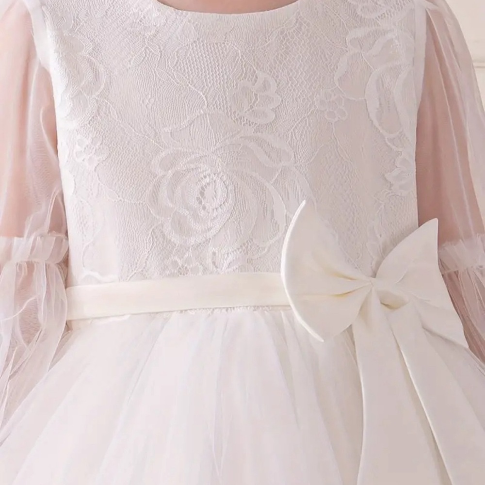 Girl's Luxury Bridal Formal White Dress - Picture 5 of 10